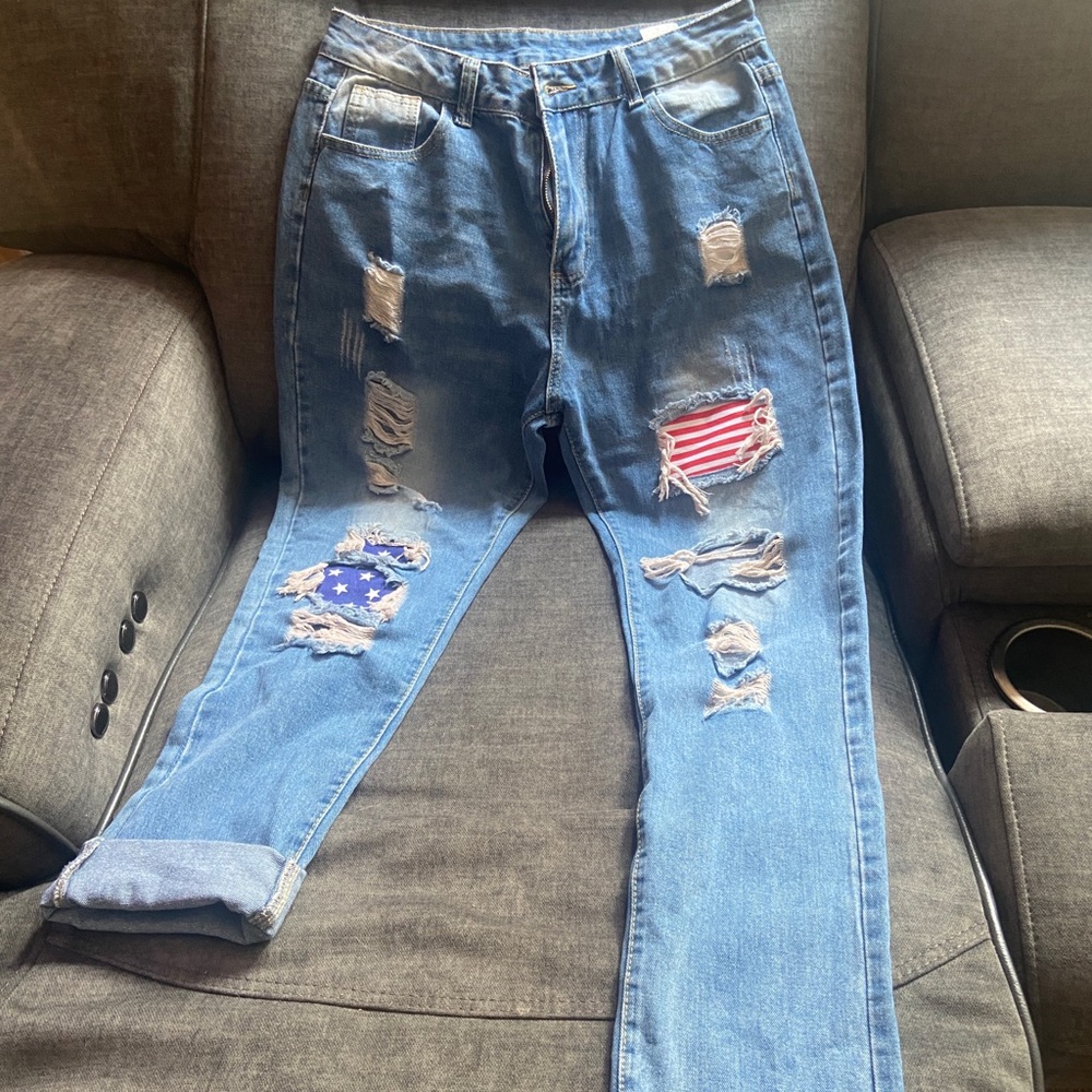 Jeans w/ flag detail